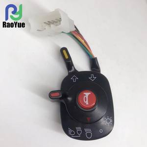 Pièces pour moissonneuse-batteuse Kubota DC70, neuves et d'occasion, interrupteur combiné de phare 5T057-42242 pour fermes et lames de tracteurs - Product Image 2