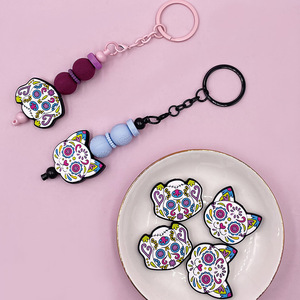 Llavero de silicona con dibujos animados de gatos y perros, con cuentas de epoxi y mosquetón, portátil, para niños y adultos, ideal como regalo o recuerdo de fiesta. - Product Image 2