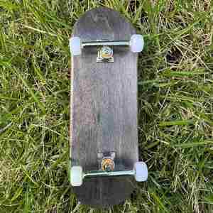 Fingerboard Profesional de Madera de Arce de 5 Capas, Mini Fingerboard de Madera con Teñido de Doble Cara - Product Image 1