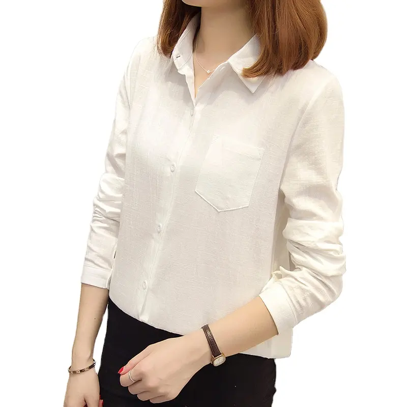 Chemise élégante à manches longues pour femme, couleur blanche, tenue de bureau de bonne qualité, avec une poche