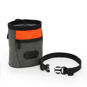 带腰带的训练包PE扣内置便便袋分配器适用于训练遛狗