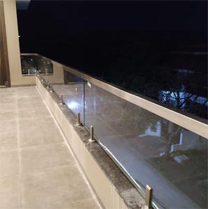 Modern USA Design U-Shaped Aluminum Glass <strong>Railing</strong> for Villa Outdoor Balconies Tempered Glass Made in China for Deck Application - Product Image 5