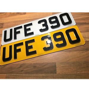 Placa de Matrícula de Acrílico Resistente para Vehículos - Product Image 3