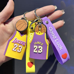 <span class=keywords><strong>NBA</strong></span> Basketball maillot <span class=keywords><strong>porte</strong></span>-clés Kobe 24 jersey James 23 jersey <span class=keywords><strong>porte</strong></span>-clés sac à dos PVC poupée pendentif voiture <span class=keywords><strong>porte</strong></span>-clés - Product Image 5