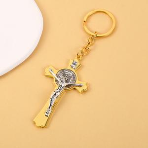 Cruz católica Llavero Metal San Benito Cruz Llavero Católico Crucifijo Medalla Llavero Jerusalén Encanto - Product Image 5