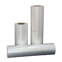 Sacs d'emballage thermorétractables automatiques à manchon en film PET souple Emballage de protection pour bouteilles de soda Caractéristique étanche à l'humidité