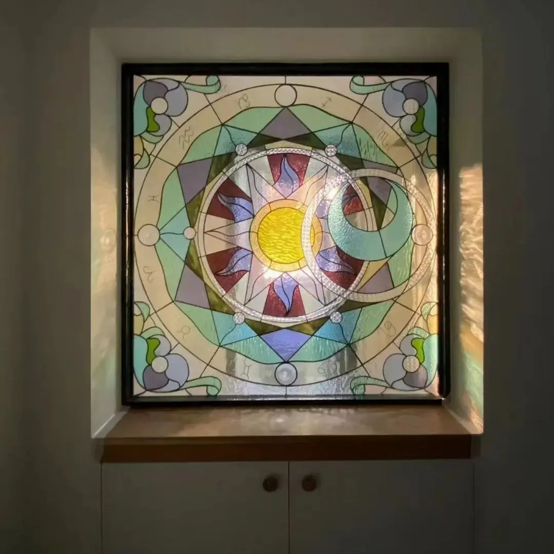 דלתות וחלונות צרפתיות בסגנון קלאסי קריסטל ארט אשכול שיפוע מותאם אישית פסיפס צבעוני דקורטיבי חלונות זכוכית אמנות