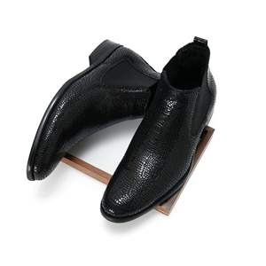 Chaussures Richelieu Oxford pour Hommes en Cuir Véritable à Bout Pointu et Montantes, Nouveauté 2025, Style Britannique Brogue Sculpté, Idéales pour Affaires, Cérémonies et Mariages - Product Image 3