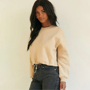 Nueva Llegada, Sudadera Corta Informal Personalizada para Mujer, de Color Sólido, Transpirable, de Forro Polar, con Logotipo Estampado en la Parte Delantera y Apliques - Product Image 3