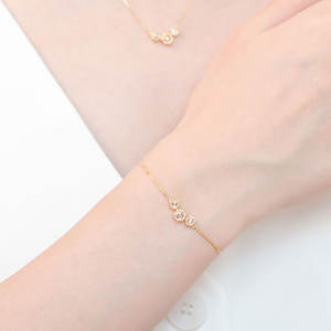 ซัพพลายเออร์ฮ่องกง กำไลข้อมือทองคำแท้ 18K ดีไซน์วินเทจอาร์ตเดโค ประดับเพชรแท้ทรงโรสคัท สำหรับผู้หญิง ของขวัญวันเกิด - Product Image 5