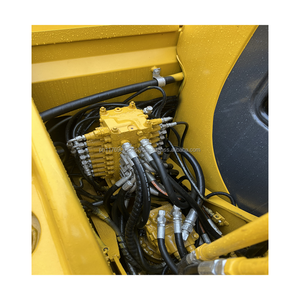 Mini-excavatrice Komatsu PC60 de 6 tonnes, machine de chantier d'occasion avec composants principaux, moteur et pompe pour petits travaux de terrassement - Product Image 4