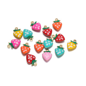 Colgante de acero inoxidable con forma de corazón de melocotón y fresa, colgante de doble cara con efecto goteo, accesorios DIY para collares y pendientes, venta al por mayor - Product Image 5