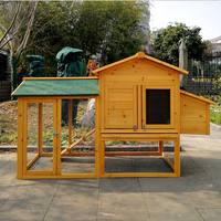 Poulailler extérieur en bois massif résistant aux intempéries pour lapins, poulets de chair et animaux de compagnie – Fourniture B2B légère