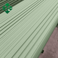 Revêtement mural en co-extrusion, bardage extérieur en composite plastique, panneau mural WPC rainuré imperméable pour jardin