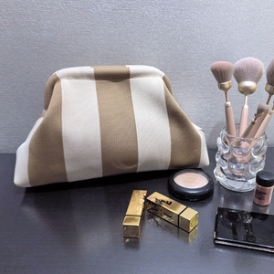 女式条纹色块手拿包大容量编织暑假化妆包时尚海洋灵感设计 - Product Image 2