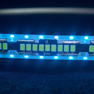 Bande LED bleue 41 mm 2835 9 LED avec base en aluminium pour éclairage automobile - Product Image 2
