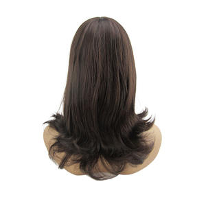 Vendeur <span class=keywords><strong>de</strong></span> perruques en dentelle complète crépus bouclés mode Afro beauté chaude <span class=keywords><strong>cheveux</strong></span> synthétiques pas cher perruques courtes <span class=keywords><strong>coupe</strong></span> lutin avec franges pour les femmes noires - Product Image 4