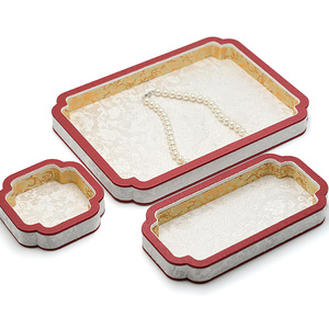 Plateau à bijoux en soie florale vintage chinois - Plateaux décoratifs à bord festonné pour colliers et bracelets - Product Image 2