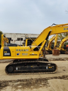 Excavatrice sur chenilles d'occasion de 20 tonnes pour PC200-8 avec moteur et pompe - Certifiée CE EPA - Garantie 1 an - Product Image 6