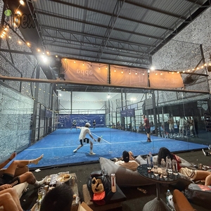 APEX Agent Wanted VIP Club Padel Court, structure galvanisée à chaud, verre trempé de 12 mm, matériaux haut de gamme, design esthétique - Product Image 3