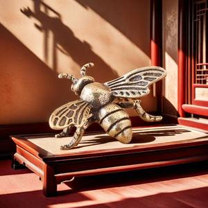 Adornos Pequeños de Escritorio para Oficina, Hechos a Mano, Chapados en Cobre Sólido, con Diseño de Abeja, Decoraciones Micrograbadas, Venta al por Mayor - Product Image 2