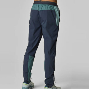Giacca Impermeabile da Uomo Personalizzata, Traspirante, Antivento, Leggera, per Escursionismo e Campeggio, Produzione su Misura - Product Image 4