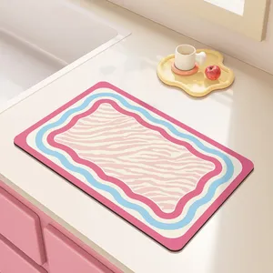 <span class=keywords><strong>Tapis</strong></span> <span class=keywords><strong>de</strong></span> séchage pour vaisselle en boue <span class=keywords><strong>de</strong></span> diatomée à rayures zébrées <span class=keywords><strong>de</strong></span> style coréen, séchage rapide, résistant à la chaleur, absorbant, antidérapant, pour comptoir <span class=keywords><strong>de</strong></span> <span class=keywords><strong>cuisine</strong></span> - Product Image 1