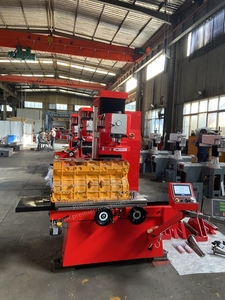 Machine d'alésage et de fraisage verticale BM160 B160 pour blocs-cylindres avec composants de moteur, fabriquée en Chine - Product Image 3