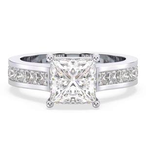 Anillo de Moissanita Corte Princesa Premium, Plata 925, Claridad VVS, Diseño Brillante, Elegante Joya para Propuesta de Matrimonio - Product Image 3