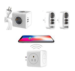 ปลั๊กพ่วงแบบ EU/US 4 ช่องเสียบ 3 พอร์ต USB พร้อมพอร์ตชาร์จเร็วแบบ Type C 250v 3.1A ปลั๊กพ่วงแบบลูกบาศก์ - Product Image 1