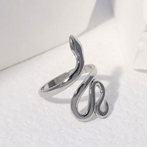 Anillo de moda retro europeo-americano de tendencia, transfronterizo, infantil, con personalidad, abierto, con forma de serpiente, con piedra de concha, chapado en oro. - Product Image 6