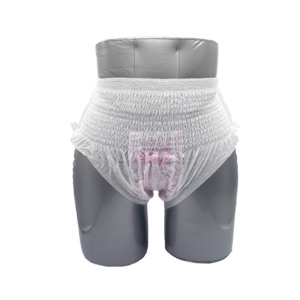 Pantalones sanitarios desechables con capa trasera tipo tela para protección menstrual femenina, diseño con fruncido lateral - Product Image 1