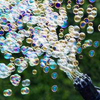Mitrailleuse à bulles Gatling électrique automatique pour enfants jouets 8 trous énorme lanceur de bulles en plastique ABS