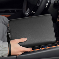 Nouvelle Pochette Homme Minimaliste et Élégante 2026 – Sac à Main Grande Capacité de Qualité Professionnelle avec Fermeture Éclair Antivol et Texture Premium Tendance