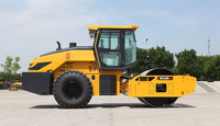 Nouvelle machine de construction routière de marque chinoise, rouleau compresseur à tambour unique de 140 kW SR26M-C6 pour la construction de pistes d'aéroport