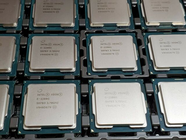 Source Xeon E-2288Gプロセッサ16Mキャッシュ、3.70 GHz E-2288G