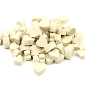 Fabrication de friandises saines pour animaux de compagnie personnalisables nourriture pour chiens saveur de lait délicieux forme d'amour chien friandises dentaires collations pour animaux de compagnie pour la formation - Product Image 6