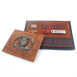 Thiết kế mới tùy chỉnh Debossed Tên PU giả da jeans quần áo vá nhãn với tùy chỉnh 3D kim loại Logo - Product Image 6