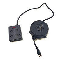 Multiprise rétractable 8 prises avec 4 ports USB, cordon d'extension enrouleur automatique de 2,5 m (8 pi), prise US 13A/125V, protection contre les surtensions