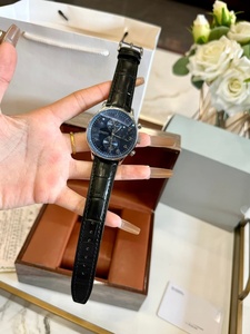 Reloj Deportivo Cronógrafo Premium para Hombre, Movimiento Automático, Caja de Acero Inoxidable, Función de Fecha, Reloj de Pulsera Clásico para Uso Diario - Product Image 2