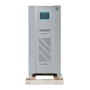 Stabilisateur/Régulateur de tension automatique AC servo 200 kVA, triphasé, 220/230 volts, 50 Hz/60 Hz, cuivre SVC - Product Image 1
