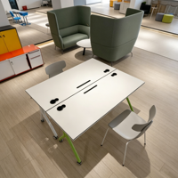 Tavolo da Formazione Moderno Pieghevole Minimalista con Ruote Bloccabili per Ufficio e Sala Riunioni
