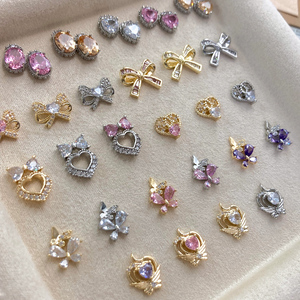 เครื่องประดับเล็บวันวาเลนไทน์สีชมพู ปี 2025 หรูหรา รูปหัวใจ ริบบิ้น เพชรซิร์คอน สำหรับตกแต่งเล็บ 3 มิติ สำหรับร้านเสริมสวย - Product Image 4