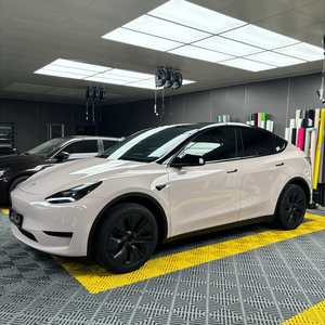 Vinilo para Vehículos PET Satinado de Alto Brillo, Resistente a los Rayos UV, de Larga Duración, para Modificación de Automóviles - Product Image 3