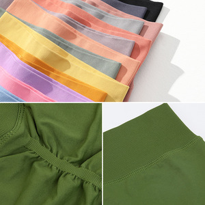 Leggings de yoga de cintura alta para mujer, color melocotón, elásticos, con efecto levanta glúteos, de secado rápido, sin costuras, para fitness al aire libre. - Product Image 4