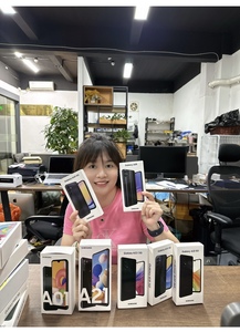 Teléfono Móvil Inteligente A20 4G LTE HD con Procesador <span class=keywords><strong>Octa</strong></span> <span class=keywords><strong>Core</strong></span> Helio Serie P, Enchufe Europeo, Desbloqueado GSM, Venta al Por Mayor - Product Image 2