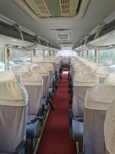 Autobús Usado Yu-t0ng con Motor Weichai, Volante a la Izquierda, con Pintura Nueva, para Transporte de Pasajeros y Servicios de Viaje - Product Image 5