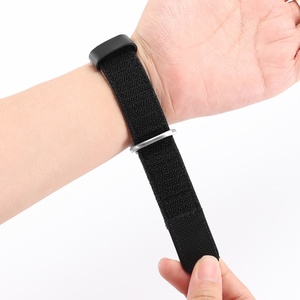 <span class=keywords><strong>Correa</strong></span> de <span class=keywords><strong>Reloj</strong></span> de Nailon Transpirable Lionorm con Cierre de Velcro, 19mm 20mm 22mm, Liberación Rápida, <span class=keywords><strong>Correa</strong></span> Deportiva Suave para Accesorios de <span class=keywords><strong>Reloj</strong></span> DW - Product Image 5