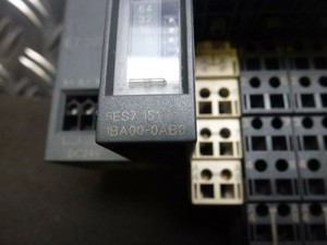 Plc Simatic 6es7 151-1ba00-<strong>00</strong> + <strong>Pm</strong>-e &amp;amp; <strong>4</strong> Di for Warranty Product - Product Image 2