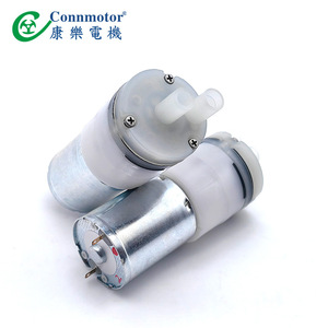 Bomba de agua Connmotor 370 con cabezal de 5m, diafragma de grado alimenticio para electrodomésticos y sistemas en miniatura - Product Image 1
